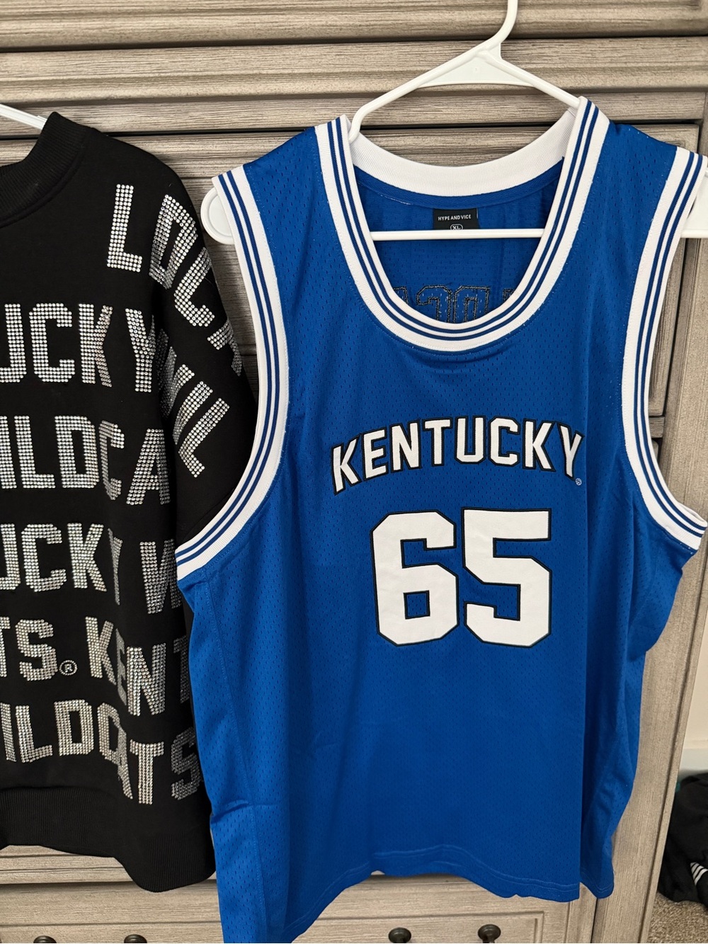 Hype and Vice Women's Blue Kentucky Mesh Jersey Top